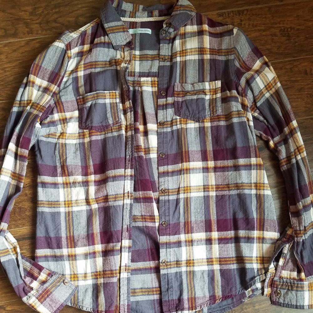 Maurices flannel shirt...small